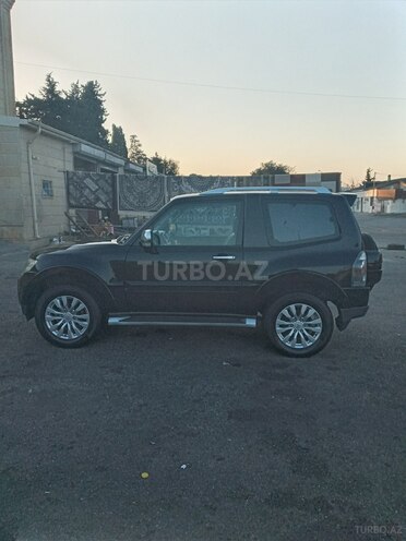 Mitsubishi Pajero 2006, 185,000 km - 3.0 l - Bakı