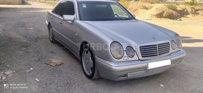 Mercedes E 240 1998, 397,000 km - 2.4 l - Bakı