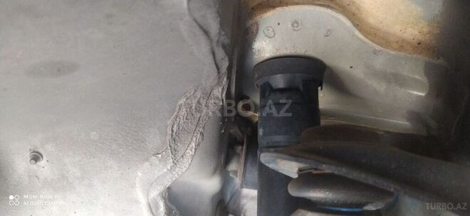 Mercedes E 240 1998, 397,000 km - 2.4 l - Bakı