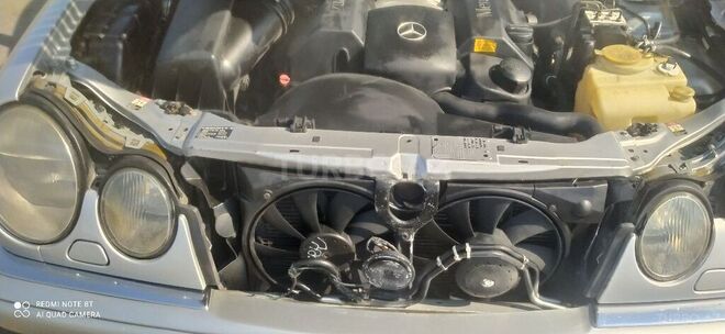 Mercedes E 240 1998, 397,000 km - 2.4 l - Bakı