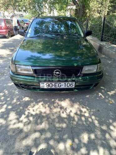 Opel Astra 1997, 213,600 km - 1.7 л - Bakı
