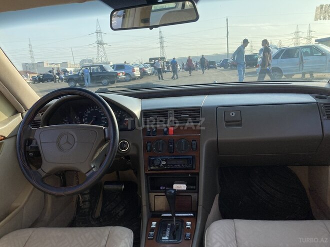 Mercedes C 180 1993, 300,000 km - 1.8 l - Bakı