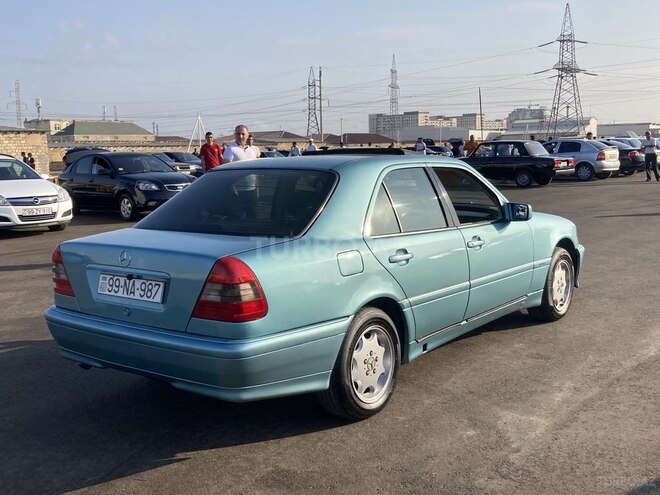 Mercedes C 180 1993, 300,000 km - 1.8 l - Bakı