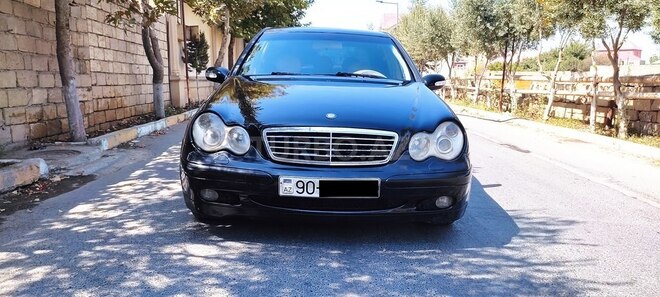 Mercedes C 200 2003, 335,693 km - 2.0 l - Bakı