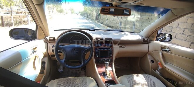 Mercedes C 200 2003, 335,693 km - 2.0 l - Bakı