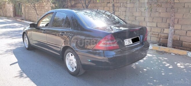 Mercedes C 200 2003, 335,693 km - 2.0 l - Bakı