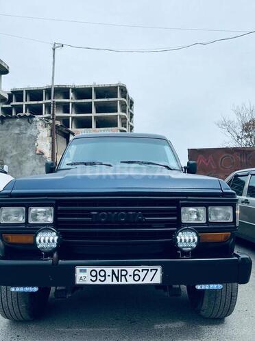 Toyota Land Cruiser 1989, 245,000 km - 4.3 l - Bakı