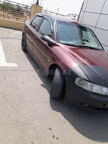 Opel Vectra 1997, 340,000 km - 1.6 l - Ağdaş