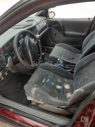 Opel Vectra 1997, 340,000 km - 1.6 l - Ağdaş