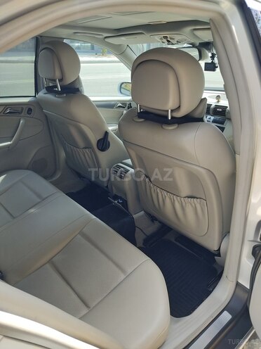 Mercedes C 230 2006, 184,000 km - 2.5 l - Bakı