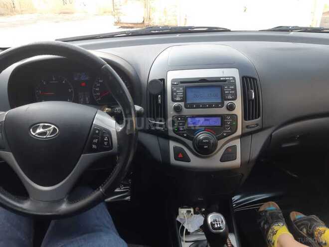 Hyundai i30 2011, 256,000 km - 1.6 л - Bakı