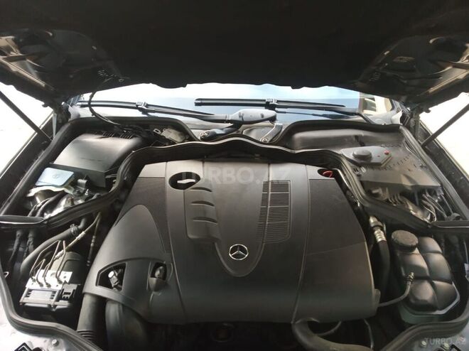 Mercedes E 220 2006, 289,000 km - 2.2 l - Bakı