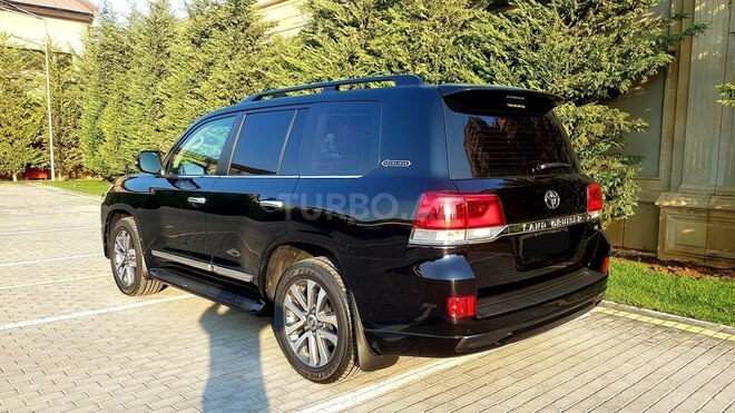 Toyota Land Cruiser 2016, 58,000 km - 4.5 l - Bakı