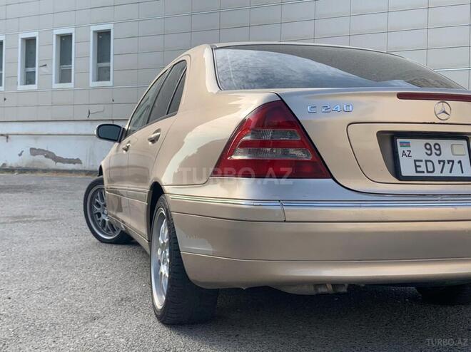 Mercedes C 240 2003, 333,000 km - 2.6 l - Bakı