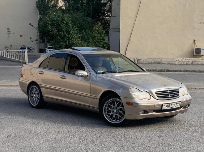 Mercedes C 240 2003, 333,000 km - 2.6 l - Bakı