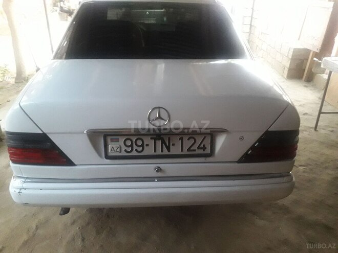 Mercedes E 300 1992, 700,000 km - 3.0 l - Bakı