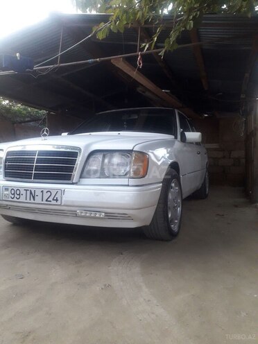 Mercedes E 300 1992, 700,000 km - 3.0 l - Bakı