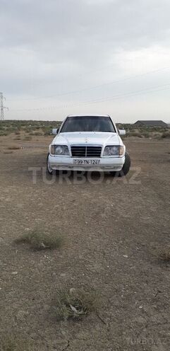 Mercedes E 300 1992, 700,000 km - 3.0 l - Bakı