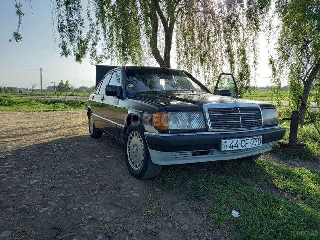 Mercedes 190 1989, 254,040 km - 2.0 l - Masallı