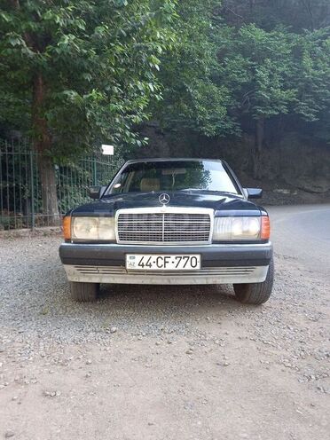 Mercedes 190 1989, 254,040 km - 2.0 l - Masallı