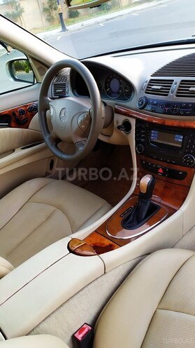 Mercedes E 320 2002, 268,000 km - 3.2 л - Bakı