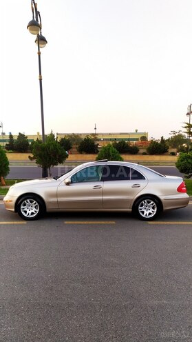 Mercedes E 320 2002, 268,000 km - 3.2 л - Bakı