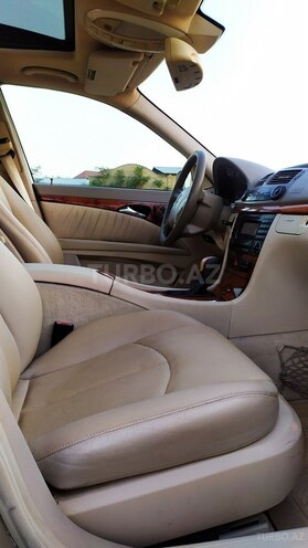 Mercedes E 320 2002, 268,000 km - 3.2 л - Bakı