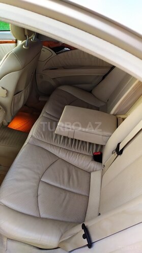 Mercedes E 320 2002, 268,000 km - 3.2 л - Bakı