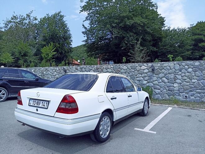 Mercedes C 180 1995, 236,552 km - 1.8 l - Bakı