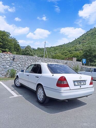 Mercedes C 180 1995, 236,552 km - 1.8 l - Bakı