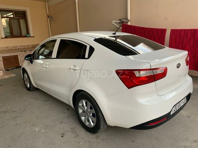 Kia Rio 2011, 198,000 km - 1.4 l - Gəncə