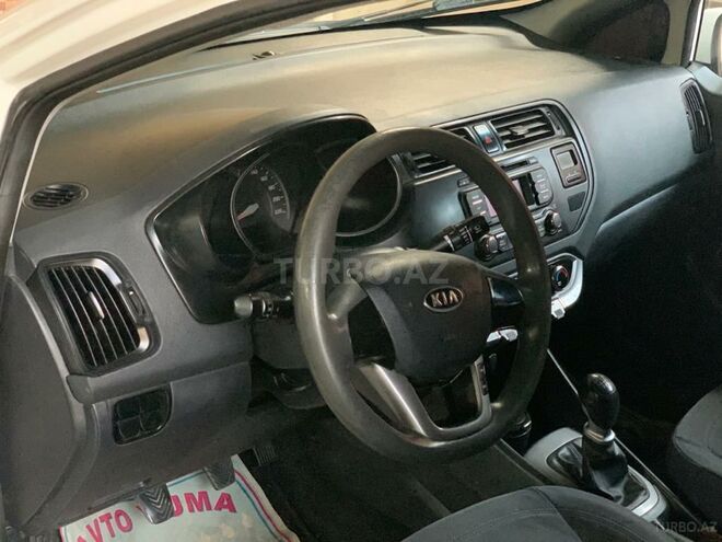 Kia Rio 2011, 198,000 km - 1.4 l - Gəncə