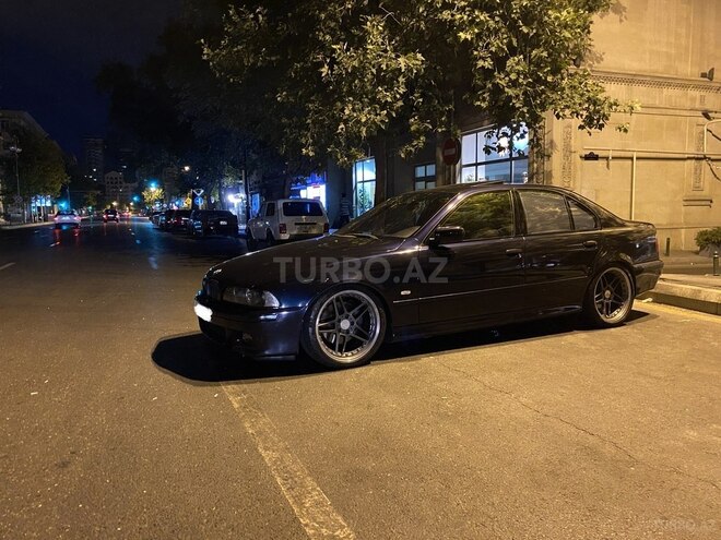 BMW 530 2001, 389,000 km - 3.0 l - Bakı
