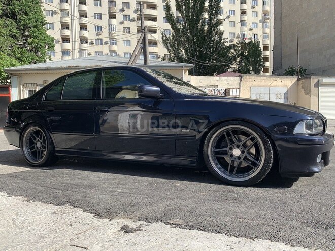 BMW 530 2001, 389,000 km - 3.0 l - Bakı
