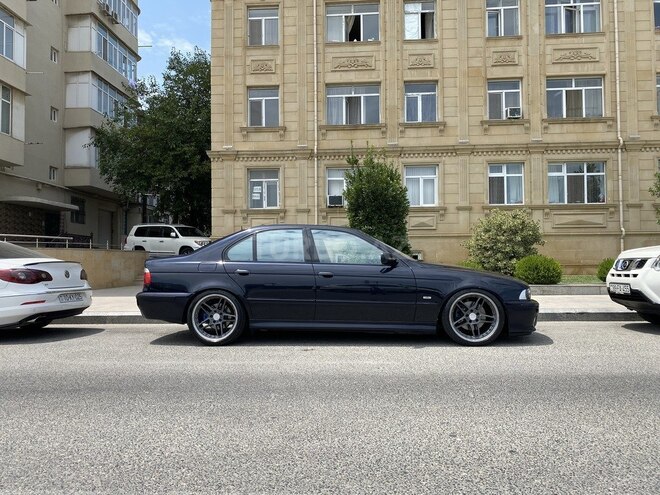 BMW 530 2001, 389,000 km - 3.0 l - Bakı