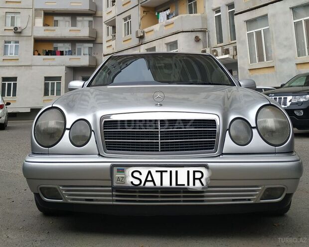Mercedes E 300 1996, 330,000 km - 3.0 l - Bakı