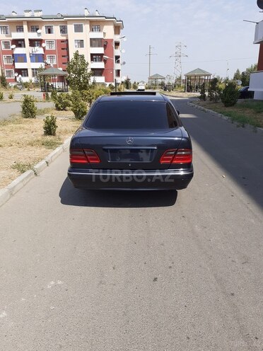Mercedes E 220 2000, 287,854 km - 2.2 l - Tərtər