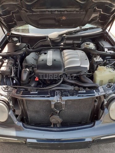 Mercedes E 220 2000, 287,854 km - 2.2 l - Tərtər
