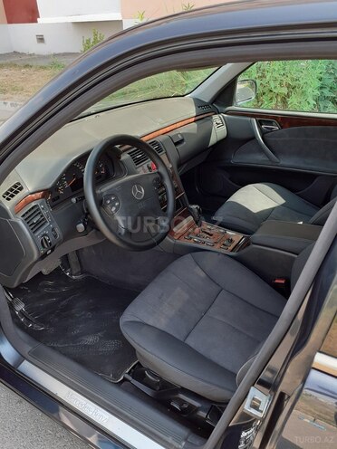 Mercedes E 220 2000, 287,854 km - 2.2 l - Tərtər