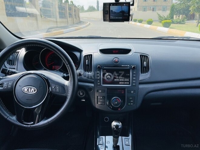 Kia Cerato 2009, 183,557 km - 1.6 l - Göygöl