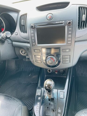Kia Cerato 2009, 183,557 km - 1.6 l - Göygöl