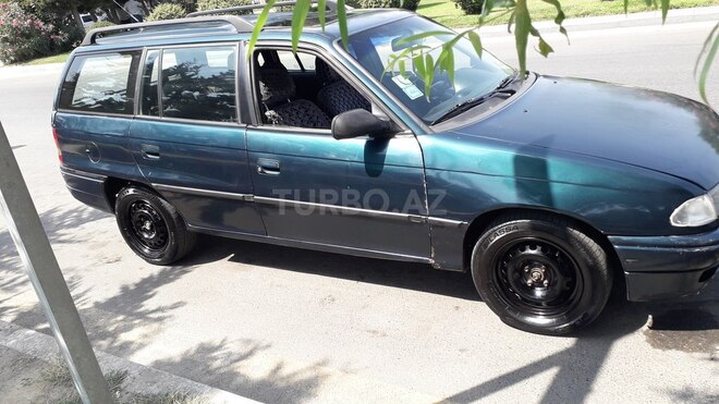Opel Astra 1997, 253,000 km - 1.6 l - Bakı
