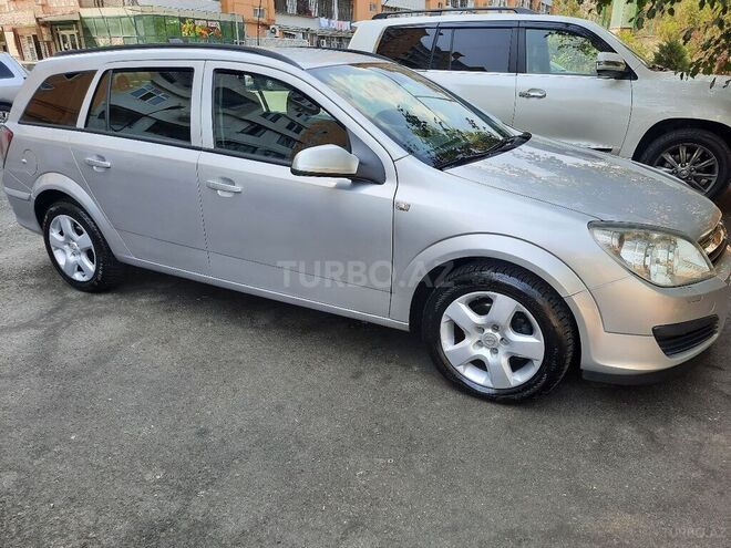 Opel Astra 2006, 176,000 km - 1.4 l - Bakı