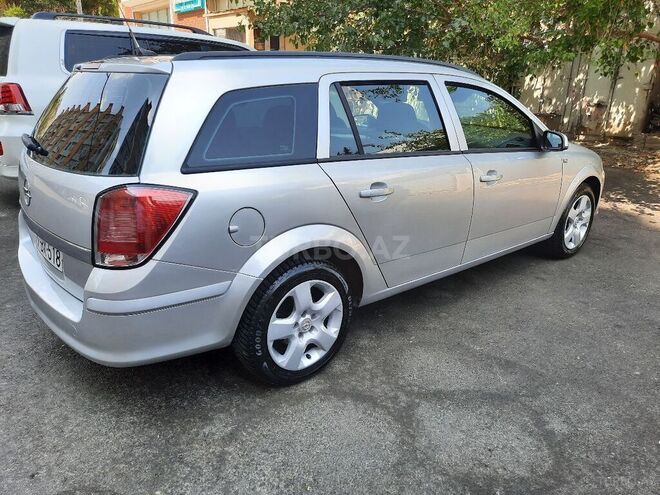 Opel Astra 2006, 176,000 km - 1.4 l - Bakı