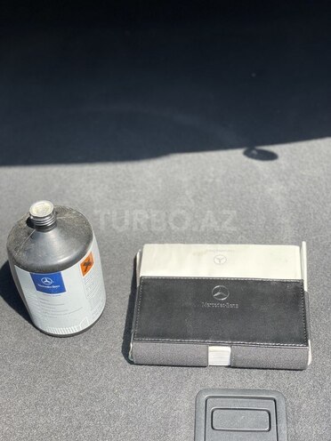 Mercedes E 240 2004, 145,000 km - 2.6 l - Bakı