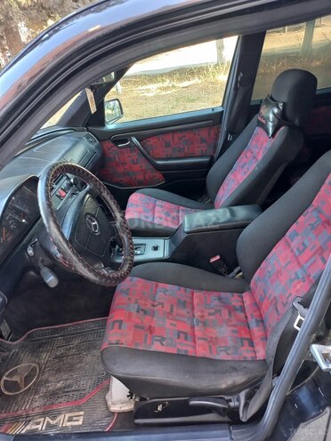 Mercedes C 180 1995, 325,632 km - 1.8 l - Bakı