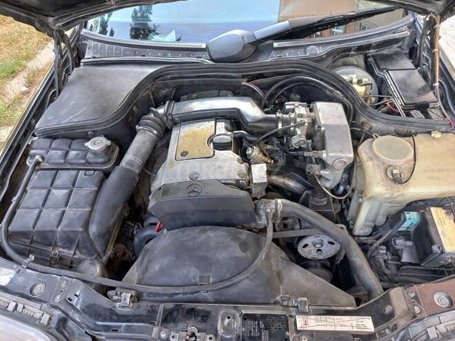 Mercedes C 180 1995, 325,632 km - 1.8 l - Bakı