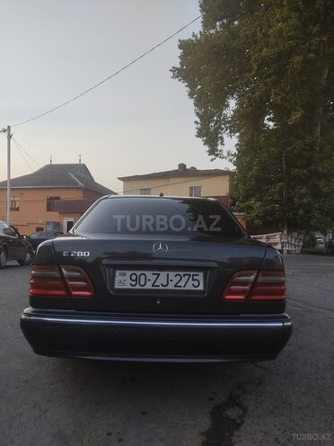 Mercedes E 280 2001, 339,087 km - 2.8 l - Göyçay