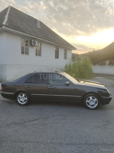 Mercedes E 280 2001, 339,087 km - 2.8 l - Göyçay