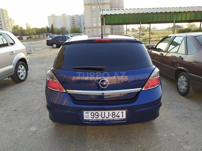 Opel Astra 2009, 121,000 km - 1.4 l - Bakı